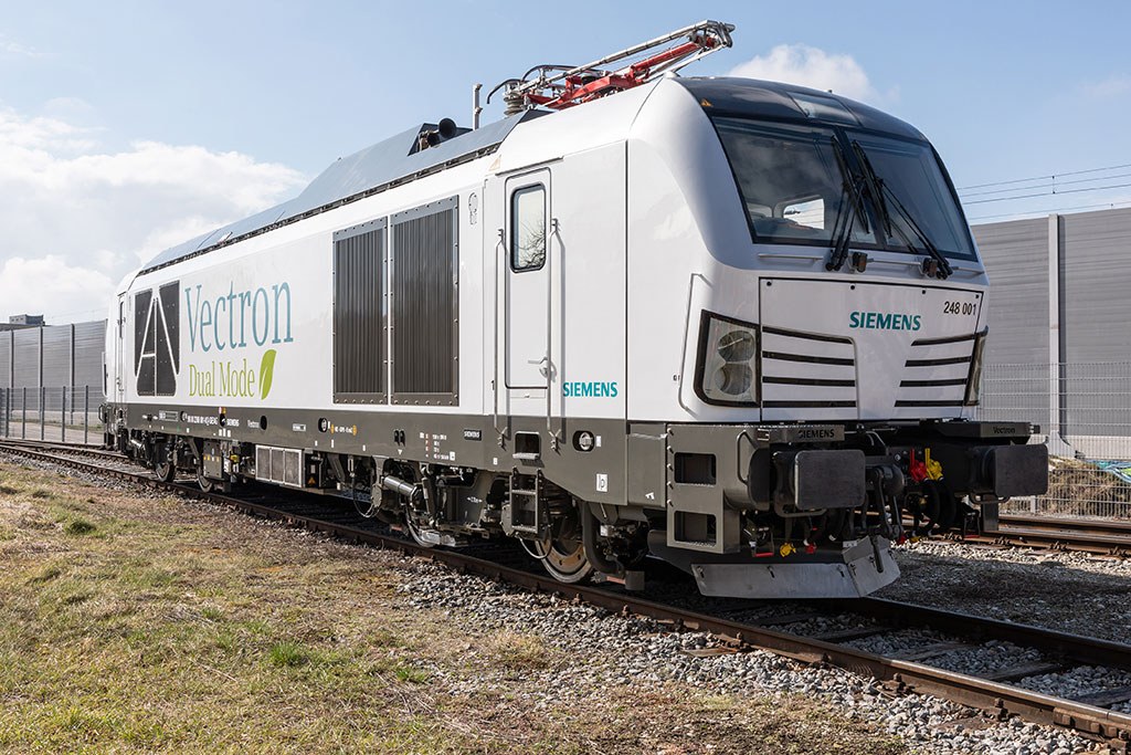 Siemens Mobility Receives Approval For Vectron Dual Mode