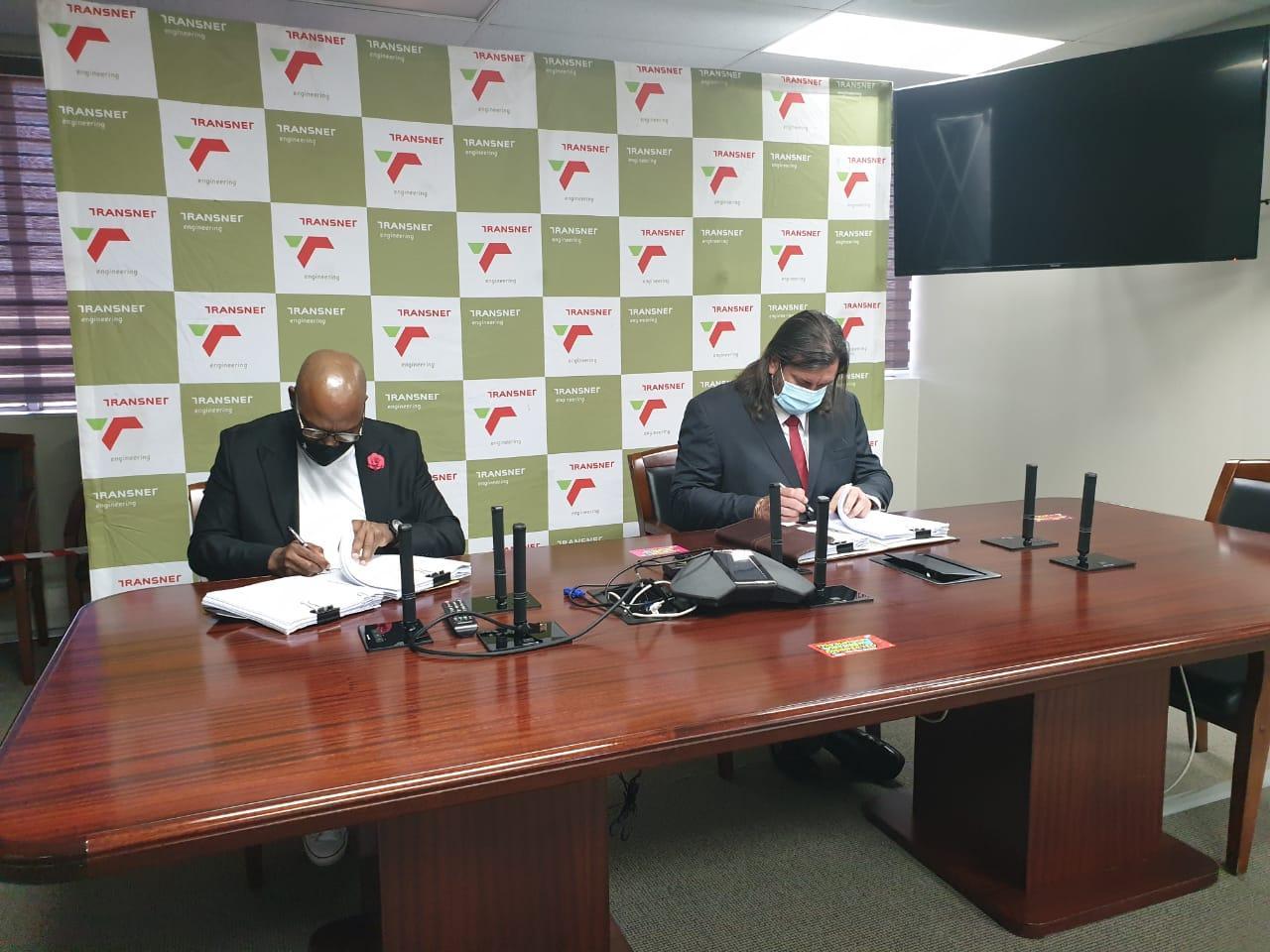 Transnet Engineering Signs Agreement With Caminhos De Ferro De Moçambique